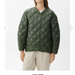 Arket Shiny Quilted Jacket